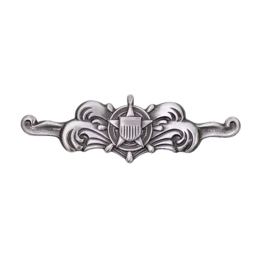 Coast Guard Badge: Cutterman Enlisted